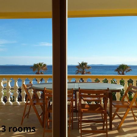 Deby Beach House Вир Екстер'єр фото