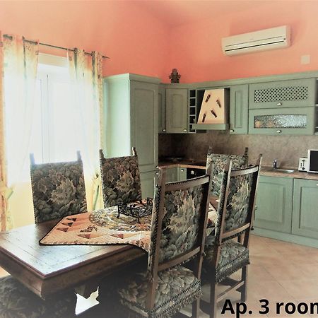 Deby Beach House Вир Екстер'єр фото