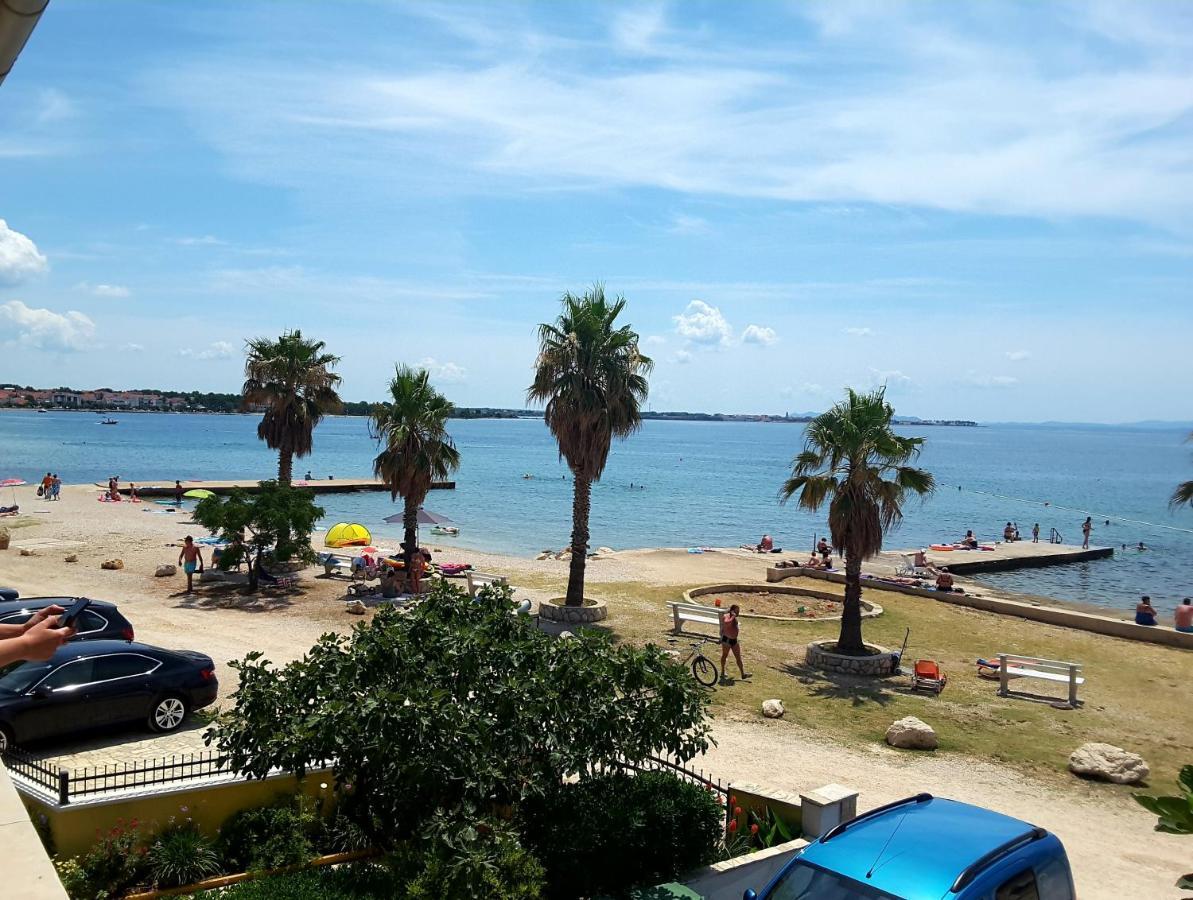 Deby Beach House Вир Екстер'єр фото